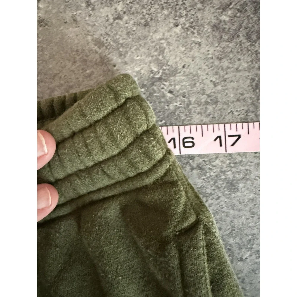 Nike Sportswear Club Fleece Jogger Pants Men M Olive Green Sweatpants Athleisure